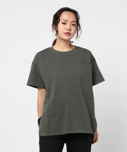 SpRay（スプレイ）の「切替ラウンド　Ｔシャツ（Tシャツ/カットソー・レディース・オレンジ/オフホワイト/チャコールグレー/グレイッシュベージュ/ブラック/ブラウン/カーキ/パープル・FREE）」の17枚目の写真