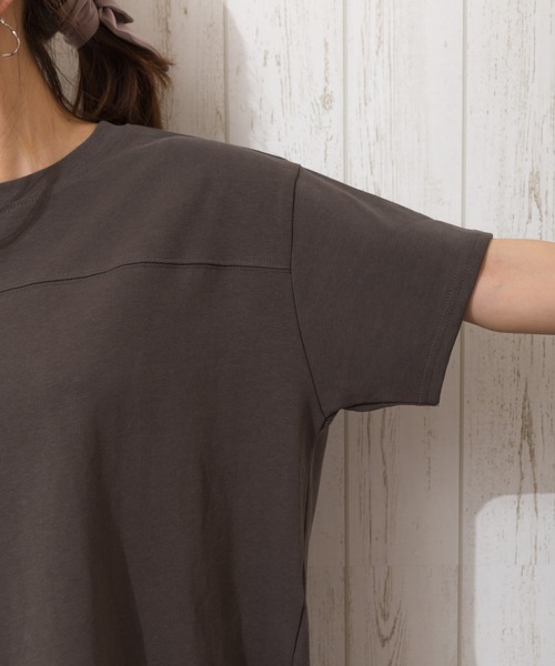 SpRay（スプレイ）の「切替ラウンド　Ｔシャツ（Tシャツ/カットソー・レディース・オレンジ/オフホワイト/チャコールグレー/グレイッシュベージュ/ブラック/ブラウン/カーキ/パープル・FREE）」の22枚目の写真