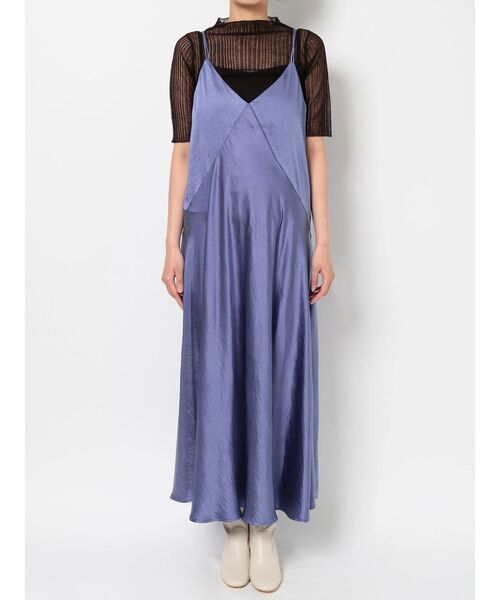 MERCURYDUO（マーキュリーデュオ）の「マーメイドフレアキャミワンピース（ワンピース・レディース・ベージュ/ブラウン/ブルー・FREE）」の13枚目の写真