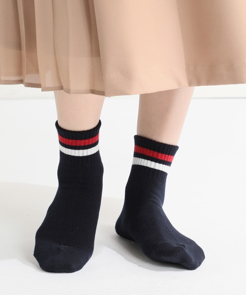 Honeys(ハニーズ)の「ラインショートソックス(ソックス/靴下・レディース・ブルー系その他/オフホワイト/ホワイト×レッド/杢グレー/ベージュ/ブラック×ホワイト/ホワイト×グリーン/ホワイト×ブルー・FREE)」の8枚目の写真