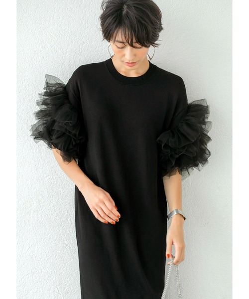 STYLE DELI(スタイルデリ)の「ボリュームチュール袖ロングニットワンピース(ワンピース・レディース・ブラック/グリーン・01/02)」の5枚目の写真