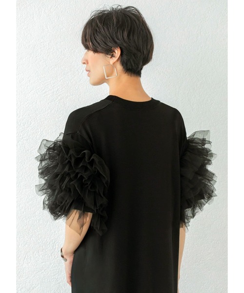 STYLE DELI(スタイルデリ)の「ボリュームチュール袖ロングニットワンピース(ワンピース・レディース・ブラック/グリーン・01/02)」の15枚目の写真