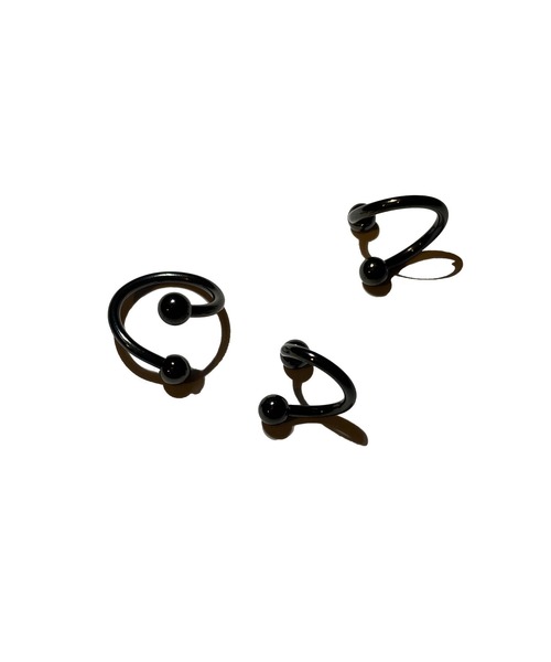 MORPH(モルフ)の「MORPH モルフ スパイラル ボディーピアス 14ゲージ 6mm~12mm(ピアス(片耳用)・メンズ・ブラック・6/8/10/12)」の1枚目の写真