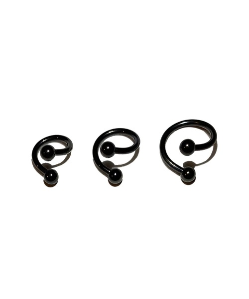 MORPH(モルフ)の「MORPH モルフ スパイラル ボディーピアス 14ゲージ 6mm~12mm(ピアス(片耳用)・メンズ・ブラック・6/8/10/12)」の4枚目の写真