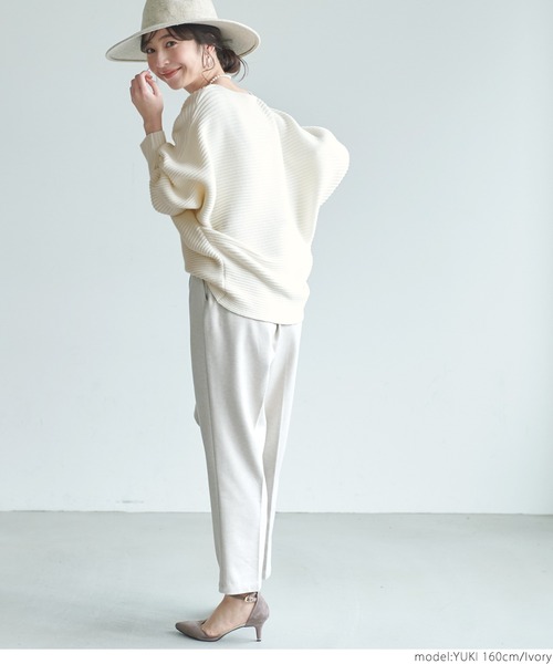 coca(coca)(コカ)の「極厚ドルマンクルーネックニット(ニット/セーター・レディース・ブラック/ベージュ/アイボリー・ONE SIZE)」の9枚目の写真