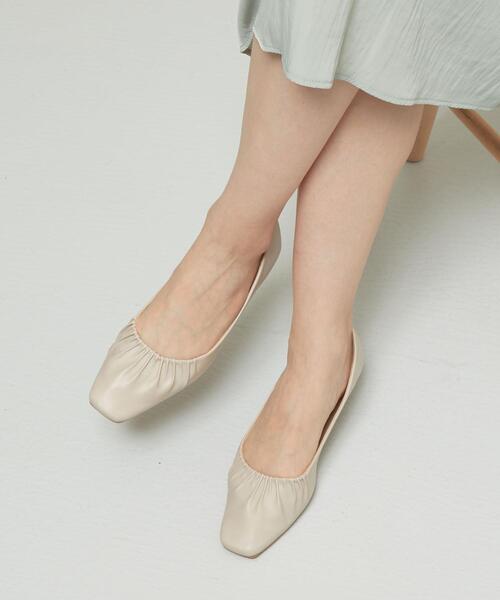 closet story（クローゼットストーリー）の「＜closet story＞ ギャザースクエア フラットシューズ（その他シューズ・レディース・ブラック/ベージュ/シルバー・23cm/23.5cm/24cm/24.5cm）」の5枚目の写真