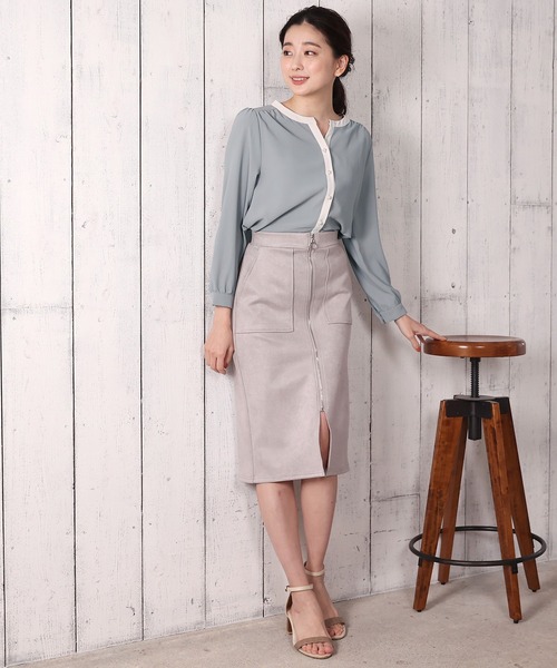 TRUDEA(トルディア)の「配色パールボタンスキッパーブラウス(シャツ/ブラウス・レディース・ミント/ベージュ/ホワイト/ネイビー・MEDIUM/LARGE)」の17枚目の写真