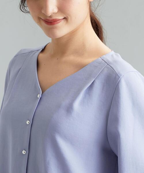 green label relaxing（グリーンレーベルリラクシング）の「CS SY ツイル Vネック ブラウス（シャツ/ブラウス・レディース・ライトブルー/オリーブ/ナチュラル・FREE）」の8枚目の写真