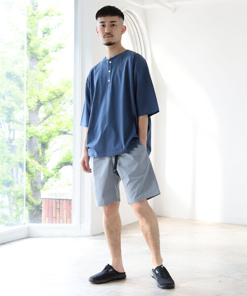 BEAMS（ビームス）の「BEAMS / シルケット ヘンリーネック Tシャツ（Tシャツ/カットソー・メンズ・ホワイト/ブルー系その他4・SMALL/MEDIUM/LARGE/X-LARGE）」の6枚目の写真