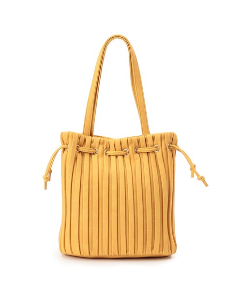 SHOO・LA・RUE（シューラルー）の「◆デニム合皮プリーツ巾着トート（トートバッグ・レディース・イエロー/ネイビー/ベージュ・00）」の7枚目の写真