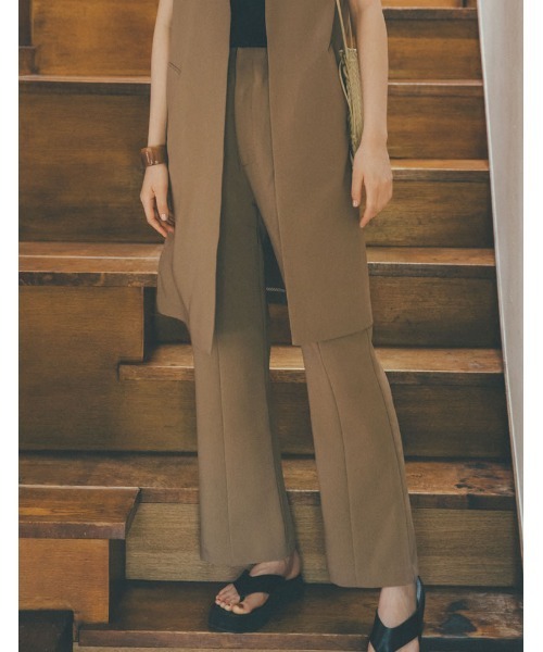 Re:EDIT（リエディ）の「[低身長/高身長サイズ有]ストレッチツイルバックスリットダーツセミフレアパンツ（スラックス・レディース・ブラック/モカ/オレンジ/ライトベージュ・SHORT/TALL/MEDIUM/LARGE/SMALL）」の18枚目の写真