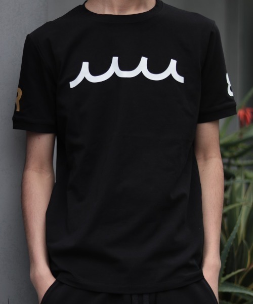 【新品タグ付】MUTA（ムータ）／ウェーブロゴTシャツ／ブラック／サイズ6（L） 新品タグ付】MUTA（ムータ）／ウェーブロゴTシャツ／ブラック