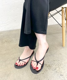 SHENERY | (NICOLAS LAINAS/ニコラスライナス) トングサンダル(サンダル)