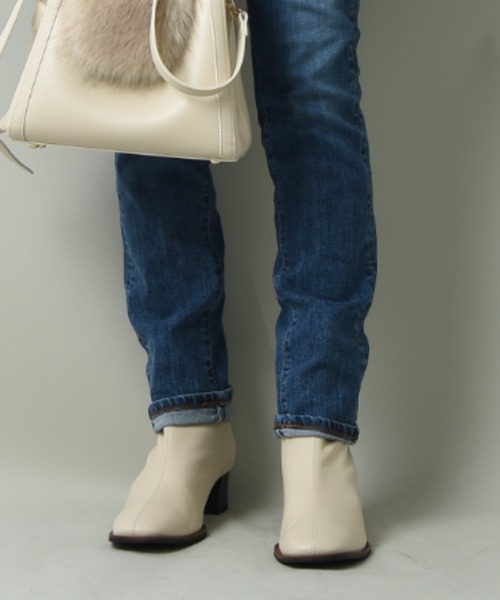 INTERPLANET(インタープラネット)の「ストレッチブーツ(ブーツ・レディース・オフホワイト/ブラック/ブラウン・23.0cm/24.0cm)」の21枚目の写真