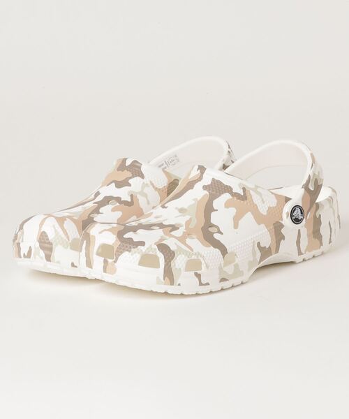 Crocs カモ Classic Clog Printed Camo Clog シューズ クロックスクラシック プリンテッド カモ クロッグ サンダル Crocs クロックス のファッション