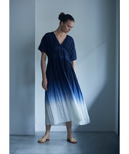 Heriter（エリテ）の「ローズエンブロイダリーワンピース