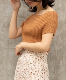 オフショルリブニット