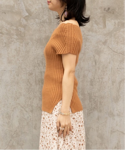 RANDA（ランダ）の「オフショルリブニット（Tシャツ/カットソー・レディース・ブラウン/ベージュ/グリーン/ブラック・FREE）」の12枚目の写真