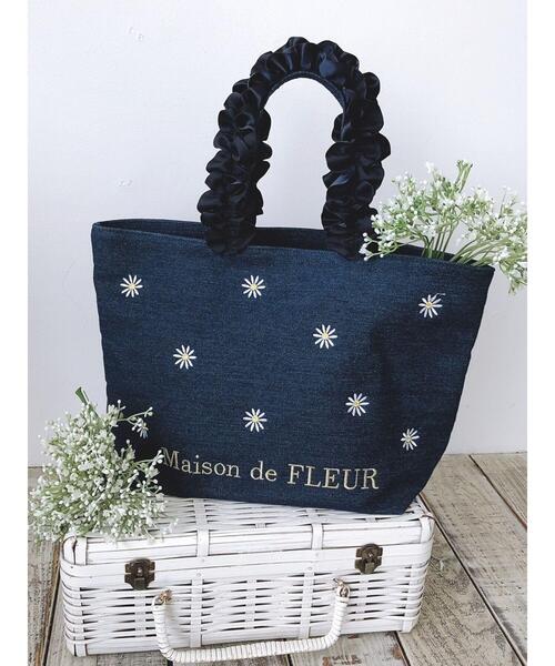 Maison de FLEUR（メゾンドフルール）の「デイジーデニム刺繍