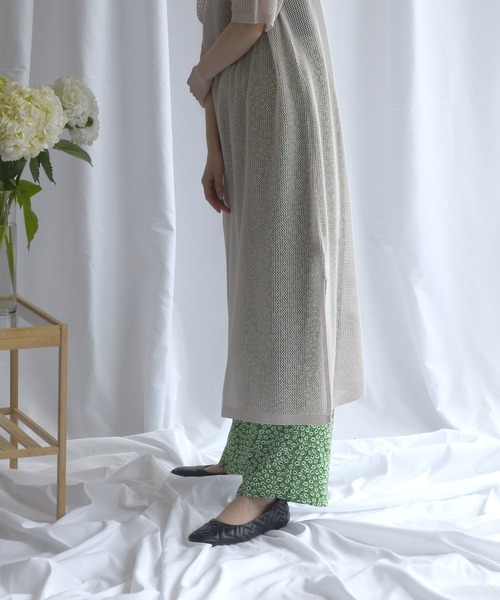 Alley by w closet（アリーバイダブルクローゼット）の「【Alley】フラワー柄ウエストゴムイージーパンツ（その他パンツ・レディース・ブラック/レッド/グリーン・FREE）」の11枚目の写真