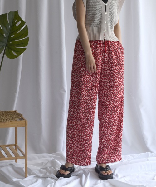 Alley by w closet（アリーバイダブルクローゼット）の「【Alley】フラワー柄ウエストゴムイージーパンツ（その他パンツ・レディース・ブラック/レッド/グリーン・FREE）」の20枚目の写真
