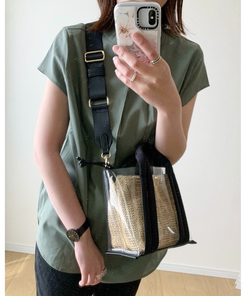 She's Closet（シーズクローゼット）の「[WEARISTA maiko × She's Closetコラボ] スタンドカラーフレンチスリーブリネンコットンチュニックブラウス（シャツ/ブラウス・レディース・ナチュラル/オリーブ/ブラック・SHORT/FREE/TALL）」の16枚目の写真