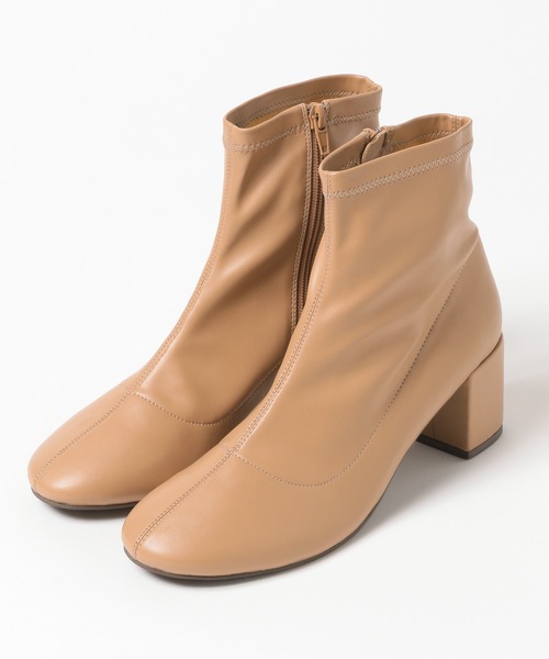 PAGEBOY(ページボーイ)の「ラウンドストレッチブーツ(ブーツ・レディース・オフホワイト/ブラック/ブラウン系その他・SMALL/MEDIUM/LARGE)」の12枚目の写真