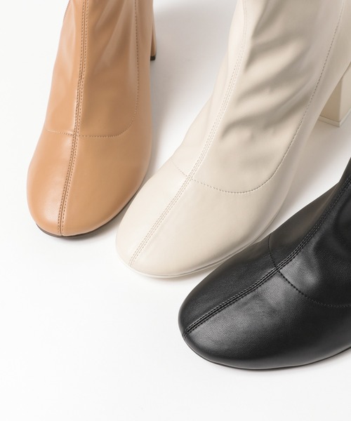 PAGEBOY(ページボーイ)の「ラウンドストレッチブーツ(ブーツ・レディース・オフホワイト/ブラック/ブラウン系その他・SMALL/MEDIUM/LARGE)」の5枚目の写真