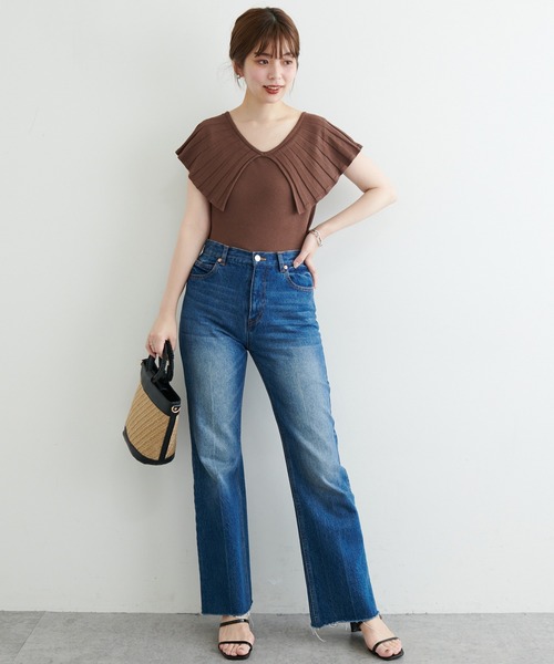 natural couture(ナチュラルクチュール)の「【WEB限定】ビッグカラーニット(ニット/セーター・レディース・オフホワイト/ブラック/モカ/ブラウン/グリーン・FREE)」の17枚目の写真