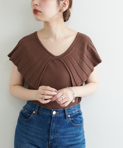 natural couture(ナチュラルクチュール)の「【WEB限定】ビッグカラーニット(ニット/セーター・レディース・オフホワイト/ブラック/モカ/ブラウン/グリーン・FREE)」の14枚目の写真