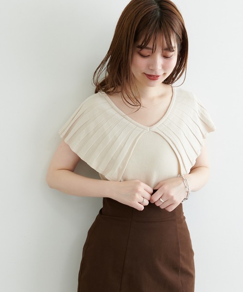 natural couture(ナチュラルクチュール)の「【WEB限定】ビッグカラーニット(ニット/セーター・レディース・オフホワイト/ブラック/モカ/ブラウン/グリーン・FREE)」の6枚目の写真