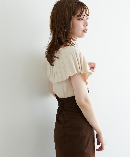 natural couture(ナチュラルクチュール)の「【WEB限定】ビッグカラーニット(ニット/セーター・レディース・オフホワイト/ブラック/モカ/ブラウン/グリーン・FREE)」の7枚目の写真