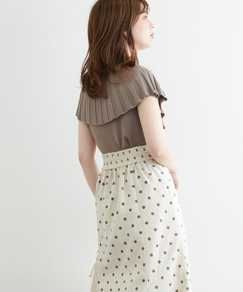 natural couture(ナチュラルクチュール)の「【WEB限定】ビッグカラーニット(ニット/セーター・レディース・オフホワイト/ブラック/モカ/ブラウン/グリーン・FREE)」の20枚目の写真
