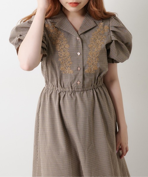 OLIVE des OLIVE（オリーブデオリーブ）の「パワショル開襟刺繍ワンピース（ワンピース・レディース・ブラウン/ライトブラウン/ミント・FREE）」の10枚目の写真