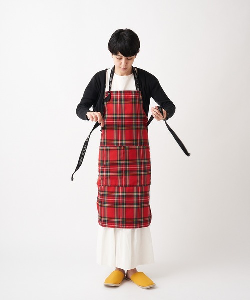 CUISINE HABITS（クイジーヌハビッツ）の「【CUiSiNE HABiTS】タータンチェック エプロン（エプロン・レディース・ネイビー/グレー/レッド・フリー）」の7枚目の写真
