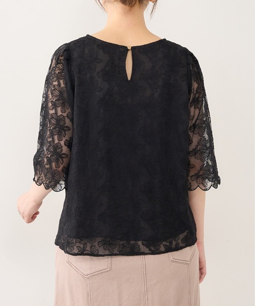 natural couture(ナチュラルクチュール)の「袖口スカラップフラワーレースブラウス(シャツ/ブラウス・レディース・アイボリー/ブラック/ブラウン/ピンク・FREE)」の14枚目の写真