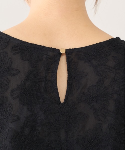 natural couture(ナチュラルクチュール)の「袖口スカラップフラワーレースブラウス(シャツ/ブラウス・レディース・アイボリー/ブラック/ブラウン/ピンク・FREE)」の17枚目の写真
