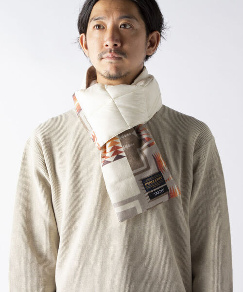 PENDLETON(ペンドルトン)の「【TAION】×【PENDLETON】リバーシブルマフラー #PDT-TON-213008(マフラー・メンズ・ホワイト系その他4/ブラック系その他3/ベージュ系その他3/グリーン系その他3/ブルー系その他7/レッド系その他3・FREE)」の8枚目の写真