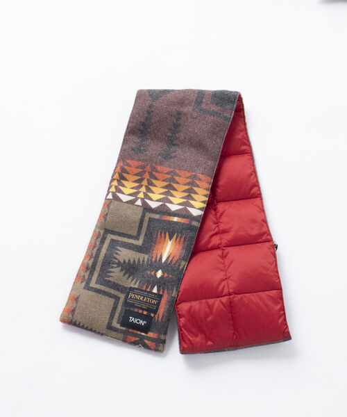 PENDLETON(ペンドルトン)の「【TAION】×【PENDLETON】リバーシブルマフラー #PDT-TON-213008(マフラー・メンズ・ホワイト系その他4/ブラック系その他3/ベージュ系その他3/グリーン系その他3/ブルー系その他7/レッド系その他3・FREE)」の10枚目の写真