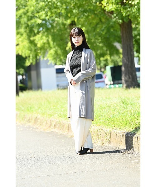 NAVY(ネイビー)の「ポンチ素材 ハンサムスウェット トッパーカーデ(カーディガン/ボレロ・レディース・ブラック/ベージュ/パープル/ブラウン・フリー)」の16枚目の写真