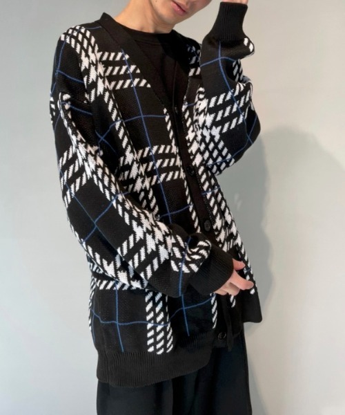 WESTBOY(ウエストボーイ)の「Check Drop Shoulder Oversized Cardigan WO21W3TP07 【WB ORIGINALS】(カーディガン/ボレロ・メンズ・イエロー/ブルー/ベージュ/ブラック/ブラック系その他・XL/L/M)」の15枚目の写真