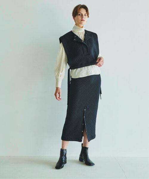 EMMA LIMBER（エマリンバー）の「Quilt Jagguard Vest（ベスト・レディース・ブラック/ベージュ・FREE）」の6枚目の写真