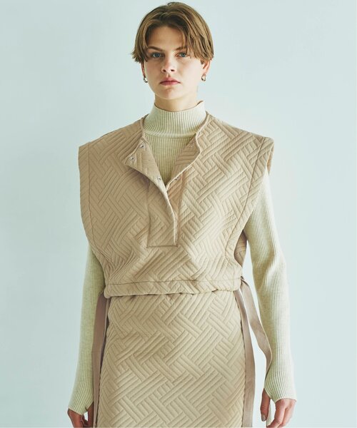 EMMA LIMBER（エマリンバー）の「Quilt Jagguard Vest（ベスト・レディース・ブラック/ベージュ・FREE）」の11枚目の写真