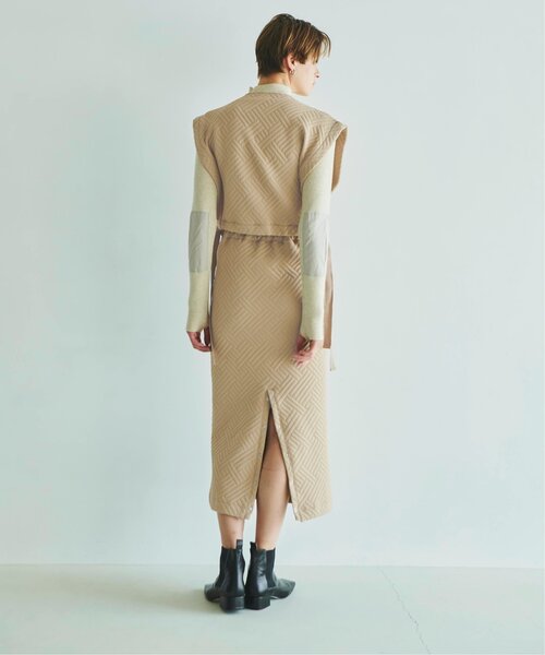 EMMA LIMBER（エマリンバー）の「Quilt Jagguard Vest（ベスト・レディース・ブラック/ベージュ・FREE）」の16枚目の写真