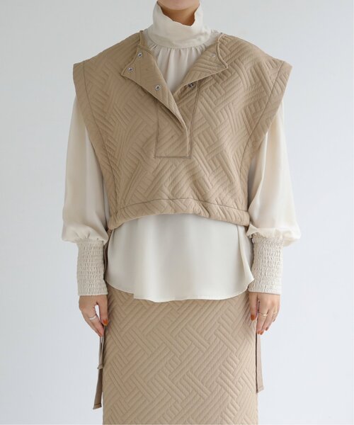EMMA LIMBER（エマリンバー）の「Quilt Jagguard Vest（ベスト・レディース・ブラック/ベージュ・FREE）」の17枚目の写真