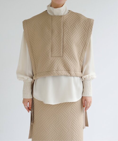 EMMA LIMBER（エマリンバー）の「Quilt Jagguard Vest（ベスト・レディース・ブラック/ベージュ・FREE）」の22枚目の写真