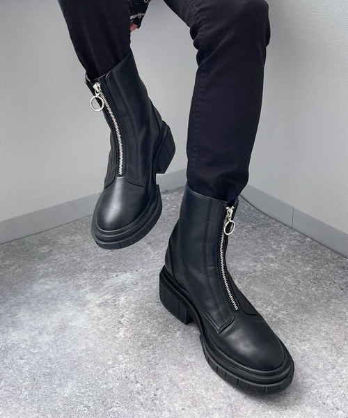 PAGEBOY(ページボーイ)の「センターZIPショートブーツ(ブーツ・レディース・ブラック/ブラウン・MEDIUM/LARGE)」の2枚目の写真