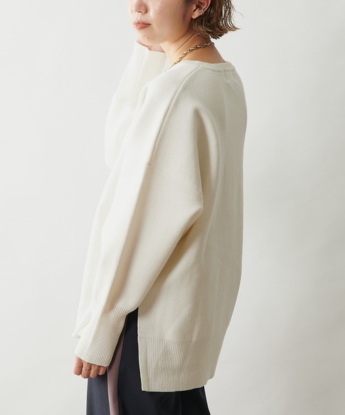 Omekashi（オメカシ）の「スウェットライククルーニット（ニット/セーター・レディース・チャコールグレー/ブラック/オフホワイト/ネイビー・FREE）」の8枚目の写真