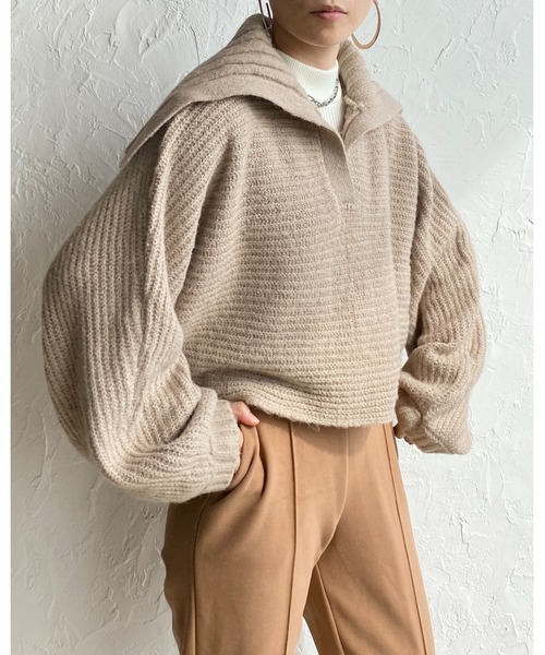 She's Closet(シーズクローゼット)の「ワイドリブ編み襟付きボリュームスリーブセーラーカラーニット(ニット/セーター・レディース・グレイッシュベージュ/アイボリー/オリーブ/ブラック・FREE)」の6枚目の写真