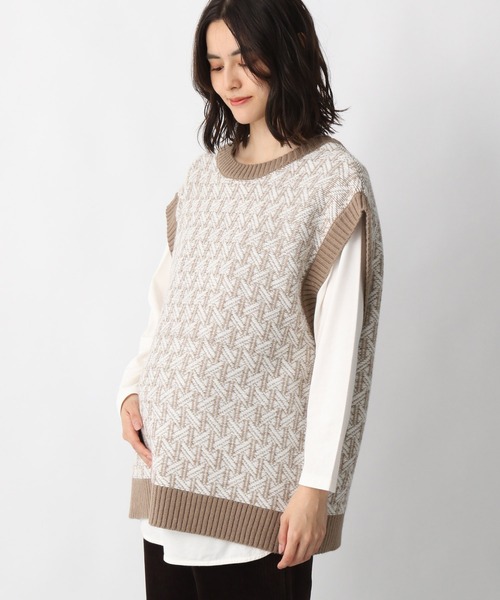 LEPSIM（レプシィム）の「マタニティ／5ゲージ幾何学柄ニットベスト　239274（マタニティウェア/グッズ・レディース・ブラック/ベージュ・FREE）」の16枚目の写真